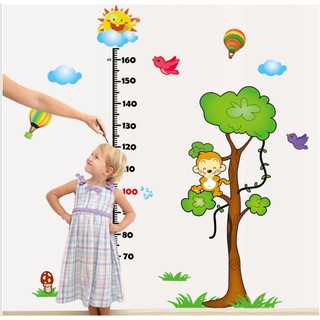 Decal dán tường chiều cao -  khỉ vui đùa