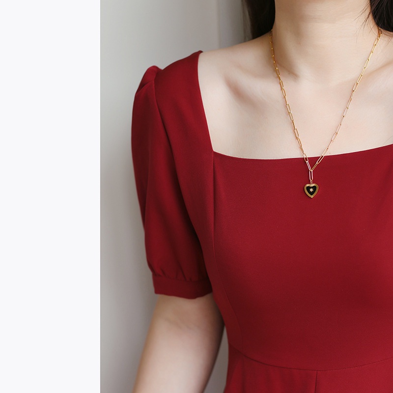 Dây Chuyền Vàng Mặt Trái Tim Đen Thời Trang Cổ Điển