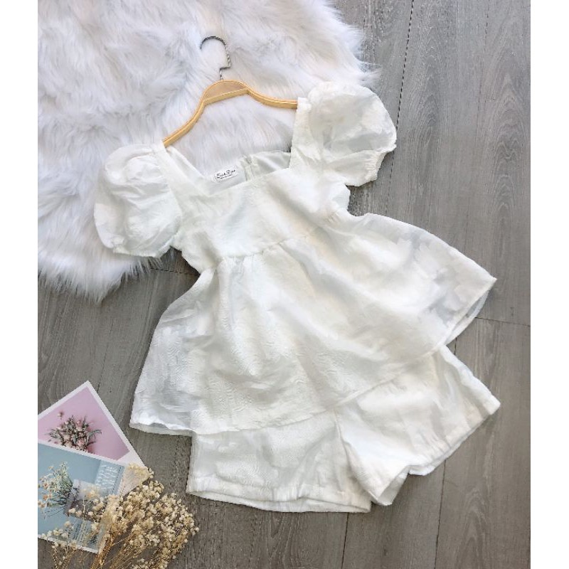 Set áo babydoll ren hoa nổi + quần short