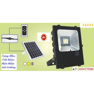 Đèn pha năng lượng mặt trời