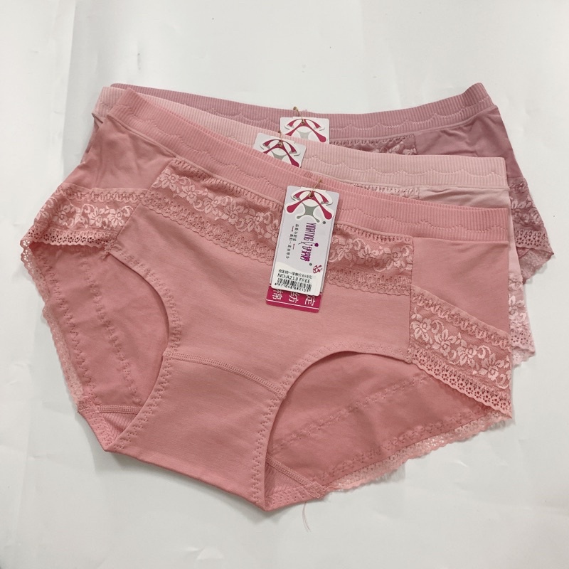 Quần lót nữ cạp cao gen bụng dưới, phối trước và viền ren không hằn mông. Phom 55-67kg, vòng mông 90-100cm. A213