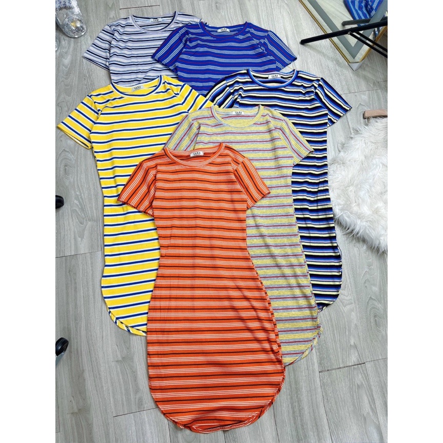 Đầm Body Sexy Xẻ Tà Cổ Yếm Váy Body Dáng Dài | BigBuy360 - bigbuy360.vn