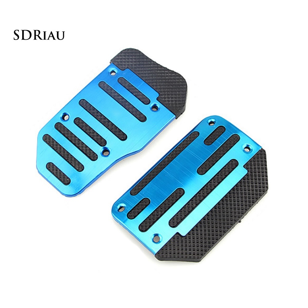Set 2/ 3 bàn đạp kim loại tự động sành điệu dành cho xe hơi