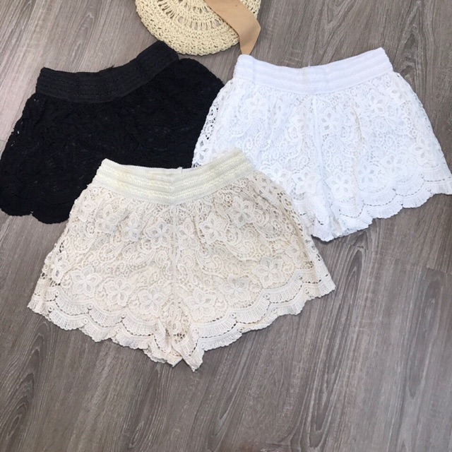 Quần sóc ren có 3 mẫu