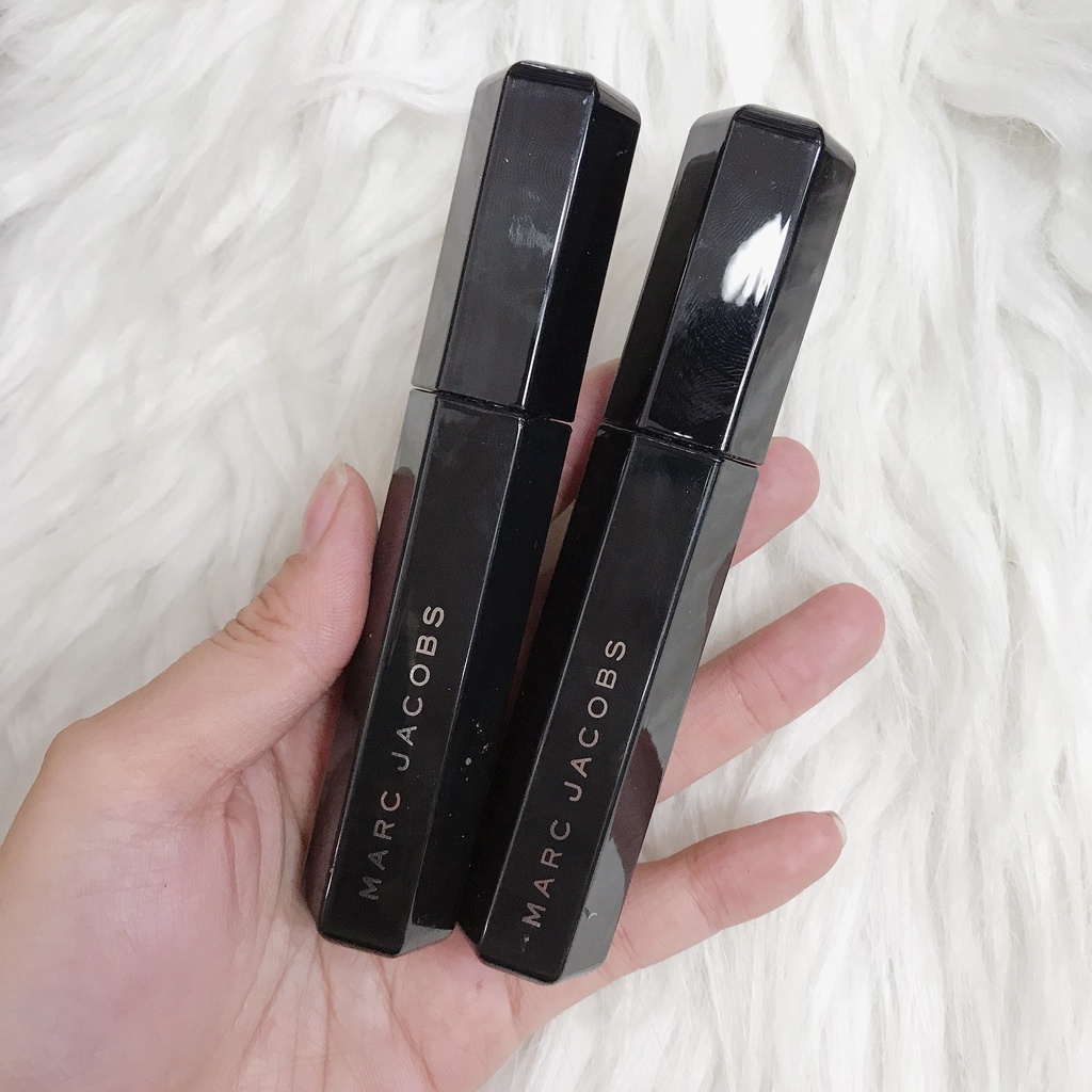Mascara  fullsize chính hãng Marc Jacobs Beauty Velvet Noir