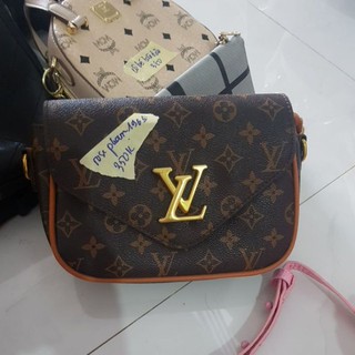 Túi l..v dày đẹp