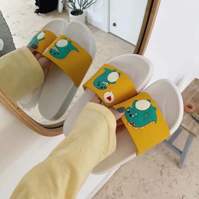 Dép lê con khủng long cutee