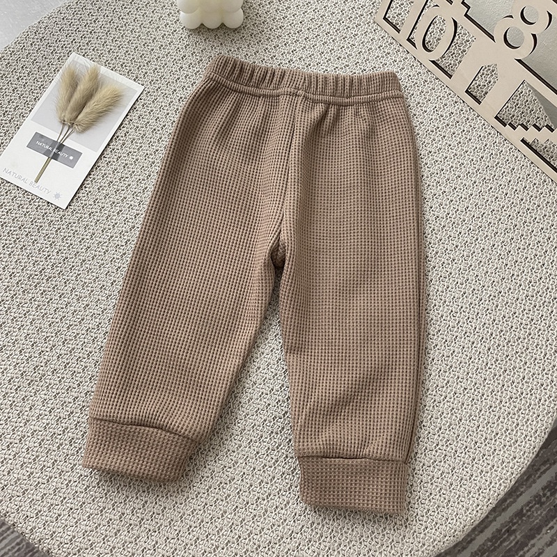 Quần cotton mềm co giãn thêu hình gấu hoạt hình dễ thương cho bé