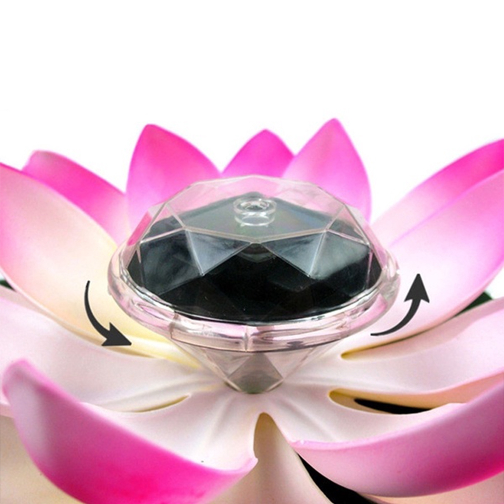 Đèn hoa sen trang trí ao hồ sử dụng năng lượng mặt trời