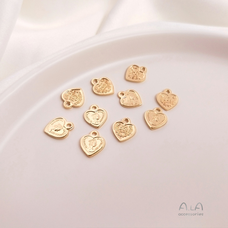 [Little Blu] Mặt Dây Chuyền Đầu Nữ Hoàng/Trái Tim Mạ Vàng 14K diy