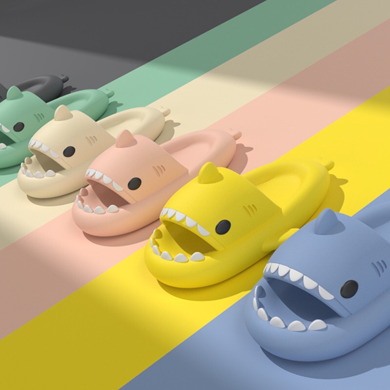 Dép lê quai ngang trẻ em Baby Shark Cheerful Mario siêu nhẹ chống trơn trượt cho bé yêu mã DLM3