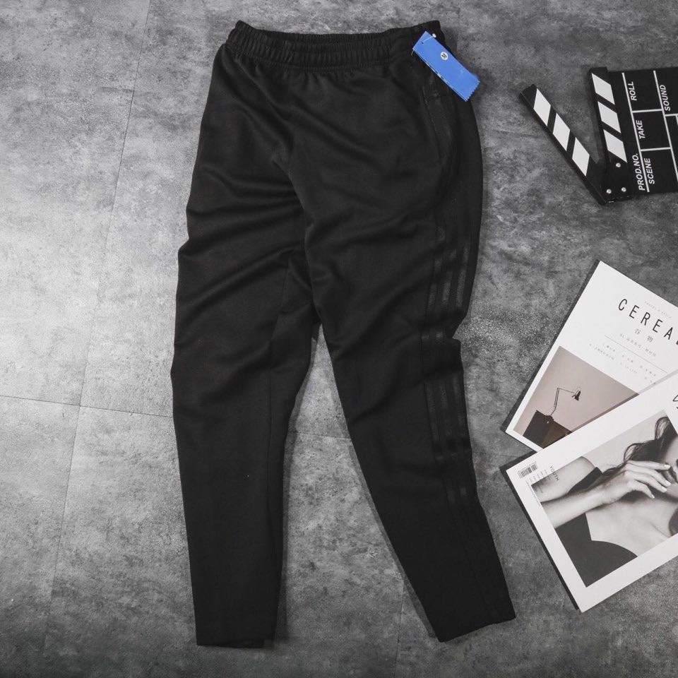 [Mã SKAMSALEP6 giảm 10% TỐI ĐA 100K đơn150K] Quần Jogger Đen 3 Sọc Đen Thế Thao Nam Nữ | BigBuy360 - bigbuy360.vn