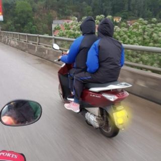 Quần áo mưa bộ