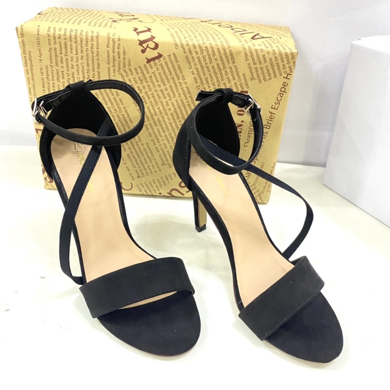 Giày sandal cao gót kiểu dáng quai chéo mũi tròn chất liệu da lộn 2 màu linkshoesTT36