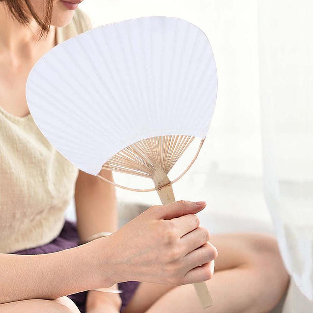 Quạt Thủ Công Màu Trắng Tinh Khiết Trang Trí Nhà Cửa