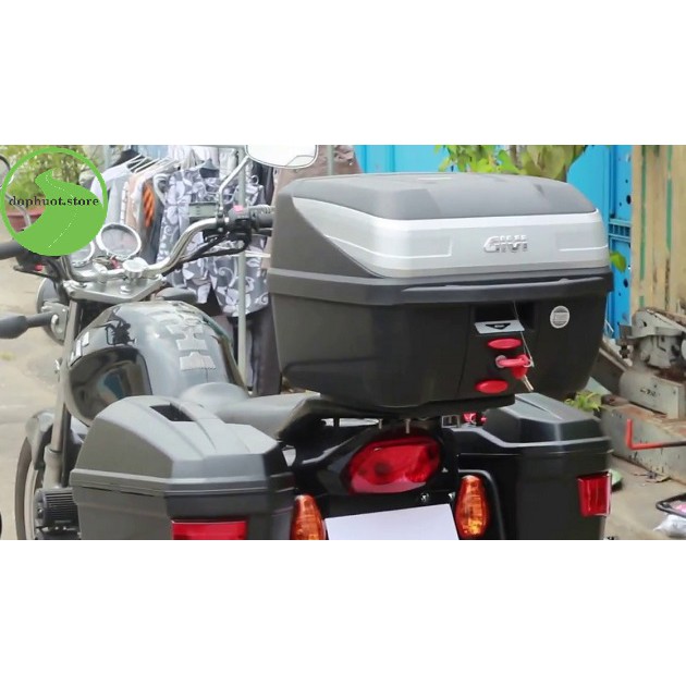 Thùng sau xe máy B32N givi