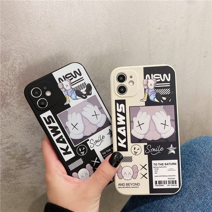 Ốp lưng iphone cạnh vuông kaws smile 6/6plus/6s/6splus/7/7plus/8/8plus/x/xr/xs/11/12/pro/max/plus/promax Sky Shop