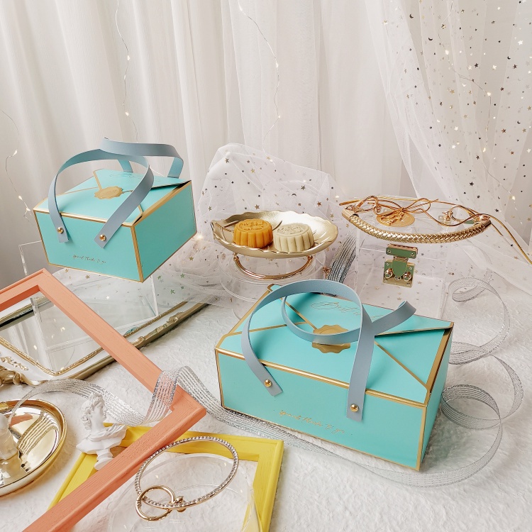 Set 4 / 6 Hộp Đựng Bánh Trung Thu Thiết Kế Nhỏ Gọn Tiện Dụng