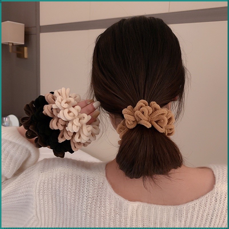 Dây Cột Tóc Đính Bóng Lông Xếp Ly Phong Cách Mới