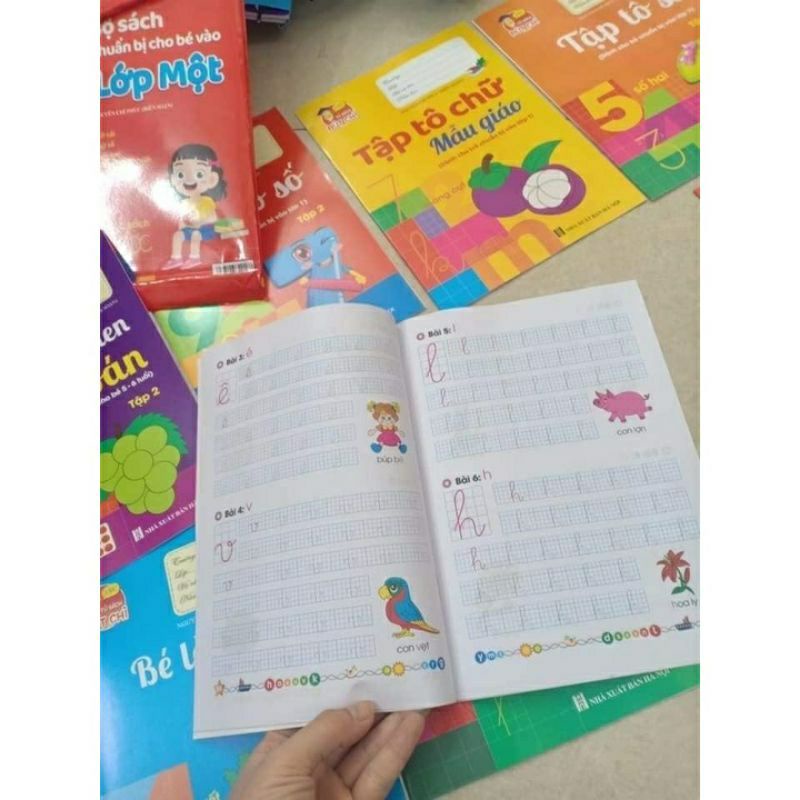 Sách - Bộ hành trang cho bé vào lớp 1 tập tô tập viết chữ, số - 10 quyển kèm bút chì và tẩy