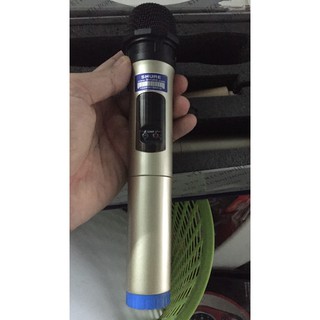 Bộ 2 micro không dây - cải tiến từ v10 tặng 2 lăn