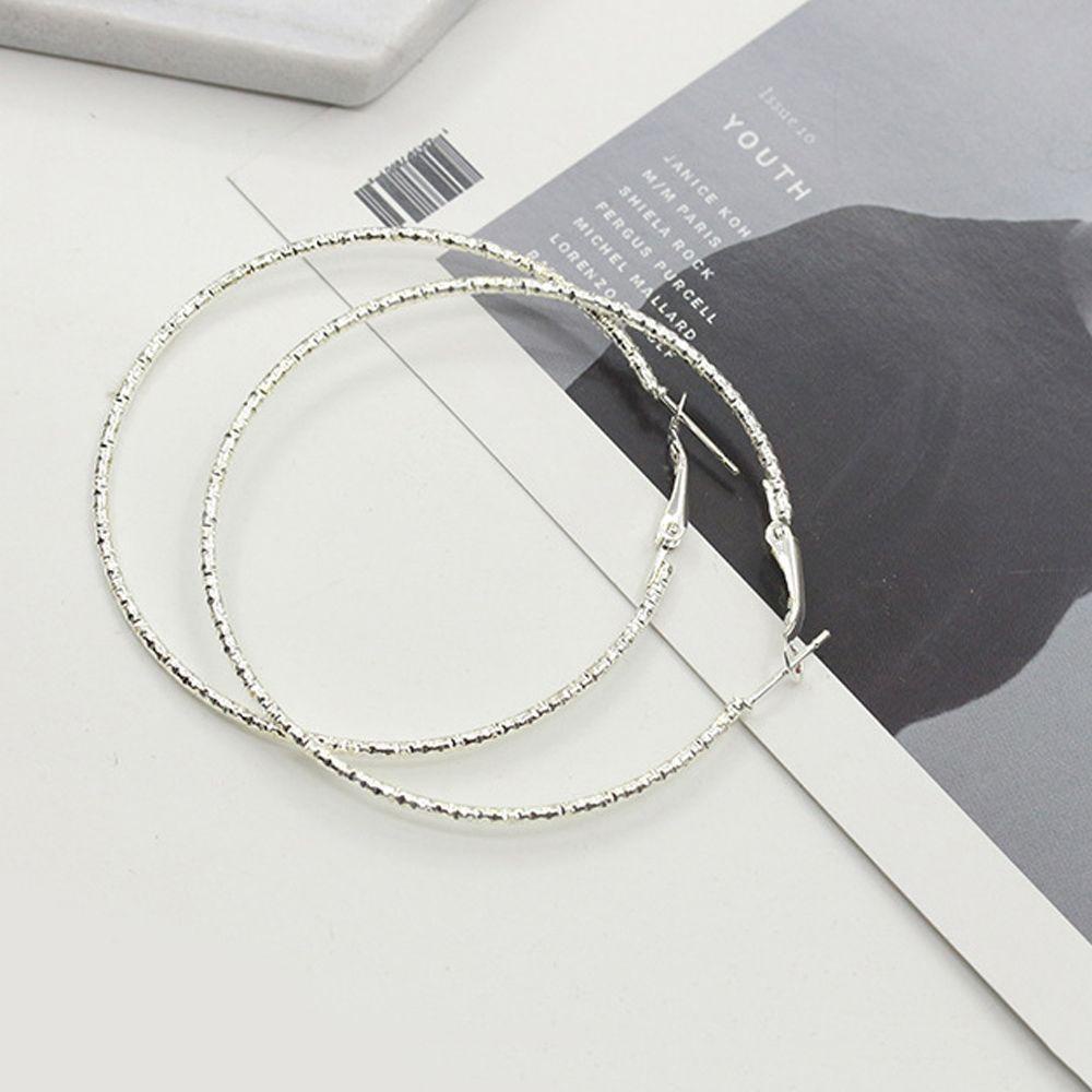Bông Tai Hình Tròn Lớn Bằng Kim Loại Lấp Lánh Phong Cách Hàn Quốc