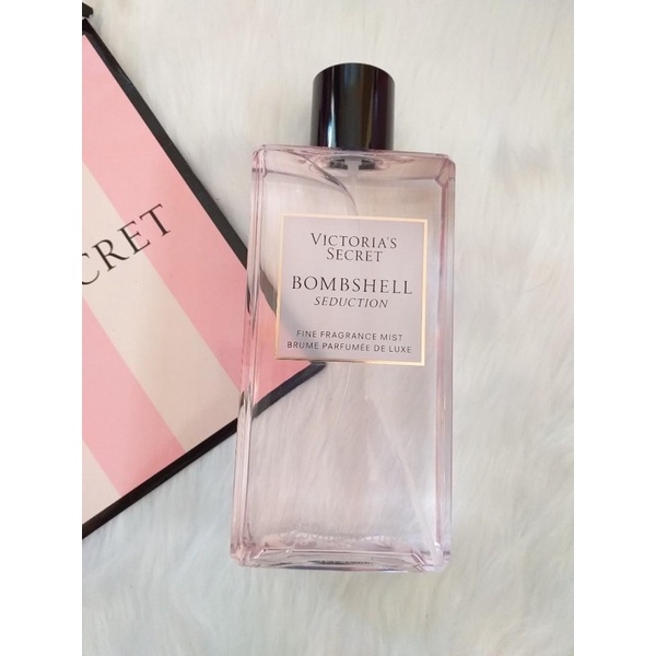 Xịt thơm lưu hương toàn thân Victoria’s Secret Bombshell seduction 250ml