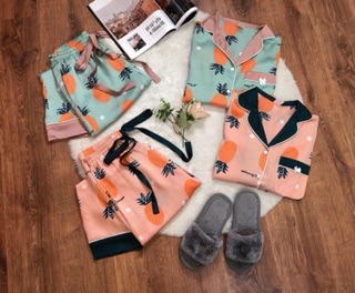 Bộ mặc nhà pyjama lụa hình quả dứa