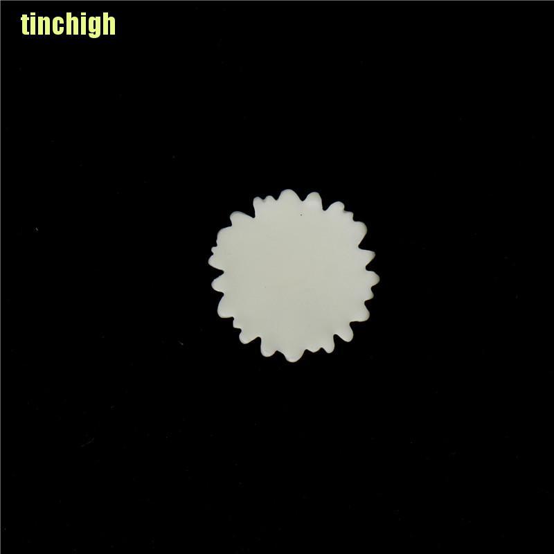 Bộ 50 Hoa Cúc Nhựa Trang Trí Thủ Công Xinh Xắn