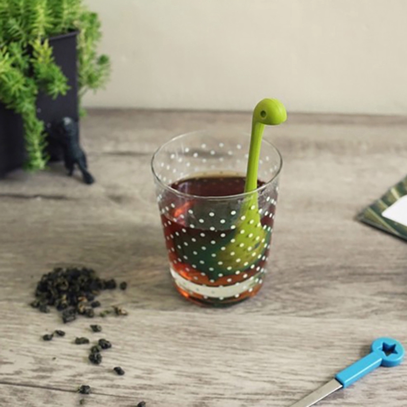 Dụng cụ lọc trà bằng silicon thiết kế hình quái vật hồ Loch Ness độc đáo