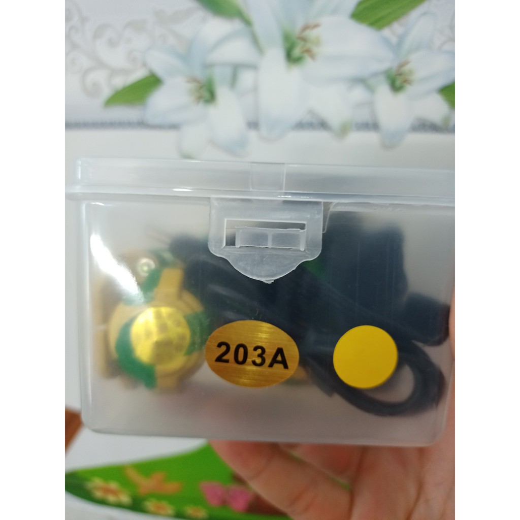 Đèn pin đội đầu có điểm mù lấy ráy tai chuyên dụng