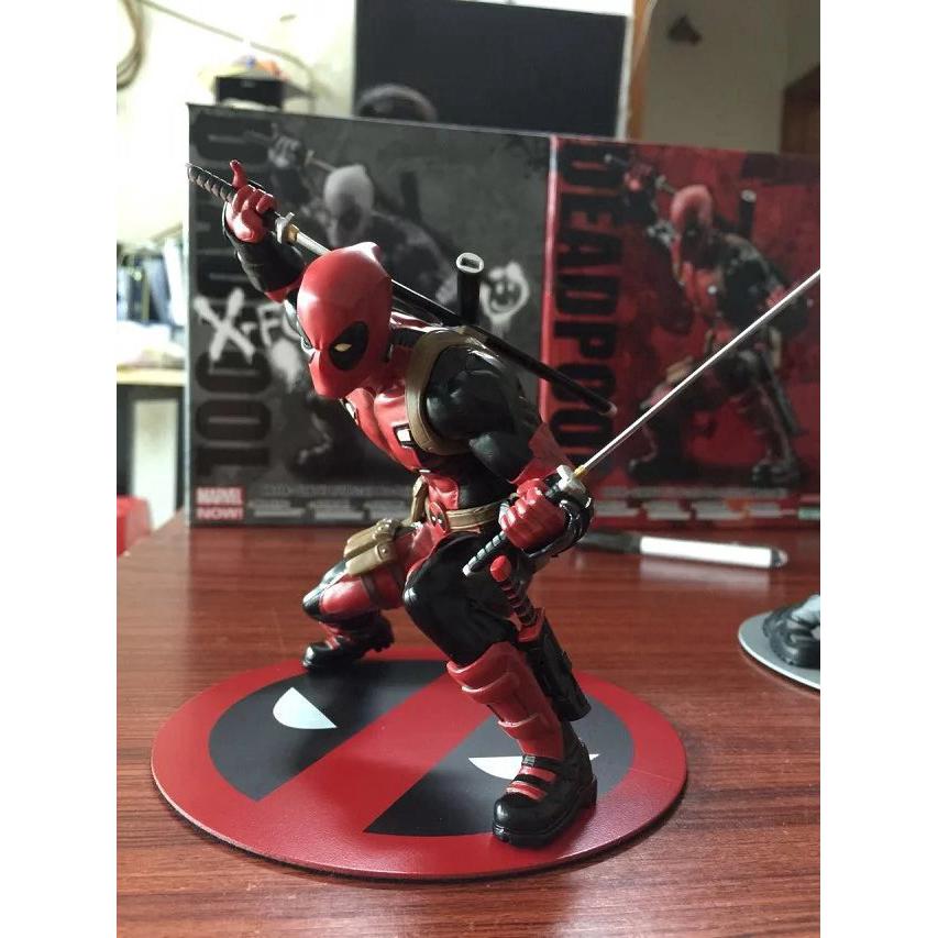 Tượng mô hình nhân vật Deadpool phong cách chibi