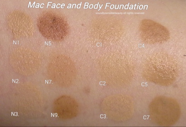 Kem nền MAC Face and Body Foundation 120ml (Hàng xách tay chính hãng)