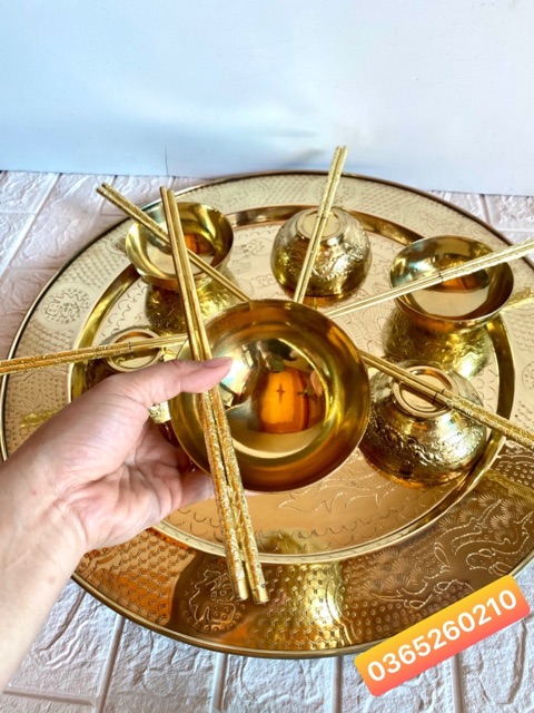 BỘ MÂM BÁT ĐŨA TRẠM HOA VĂN RỒNG PHƯỢNG CHẤT LIỆU BẰNG ĐỒNG | BigBuy360 - bigbuy360.vn