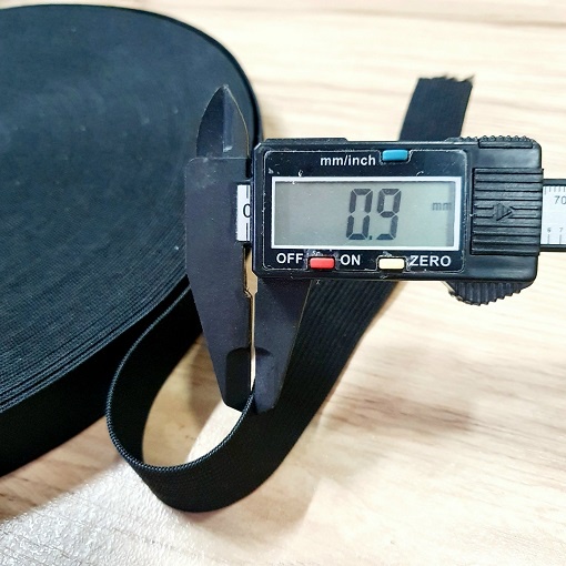 Hai Mét Dài Dây Thun Màu Đen Bản 25mm Loại Dai Chất Lượng Co Giãn Bền Độ Dày Gần 1mm Thường Dùng Trong May Mặc