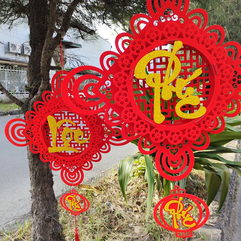 Dây treo bảng vuông hoa văn Chữ PHÚC- LỘC- THỌ nhũ vàng TL05