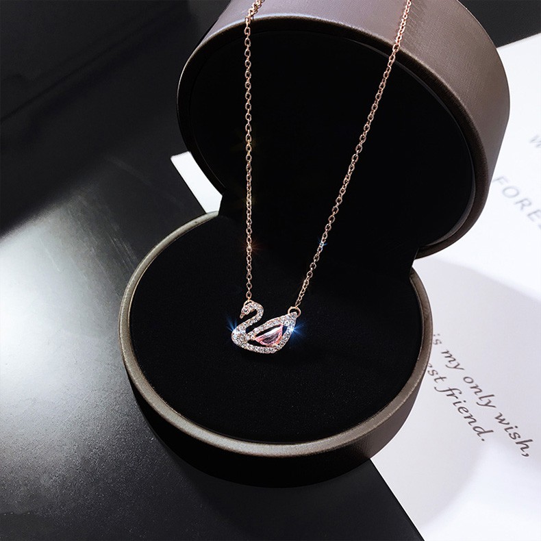 Vòng cổ Mạ Vàng Hồng 18k Mặt Hình Thiên Nga Đính Pha Lê Hồng Phong Cách Hàn Quốc
