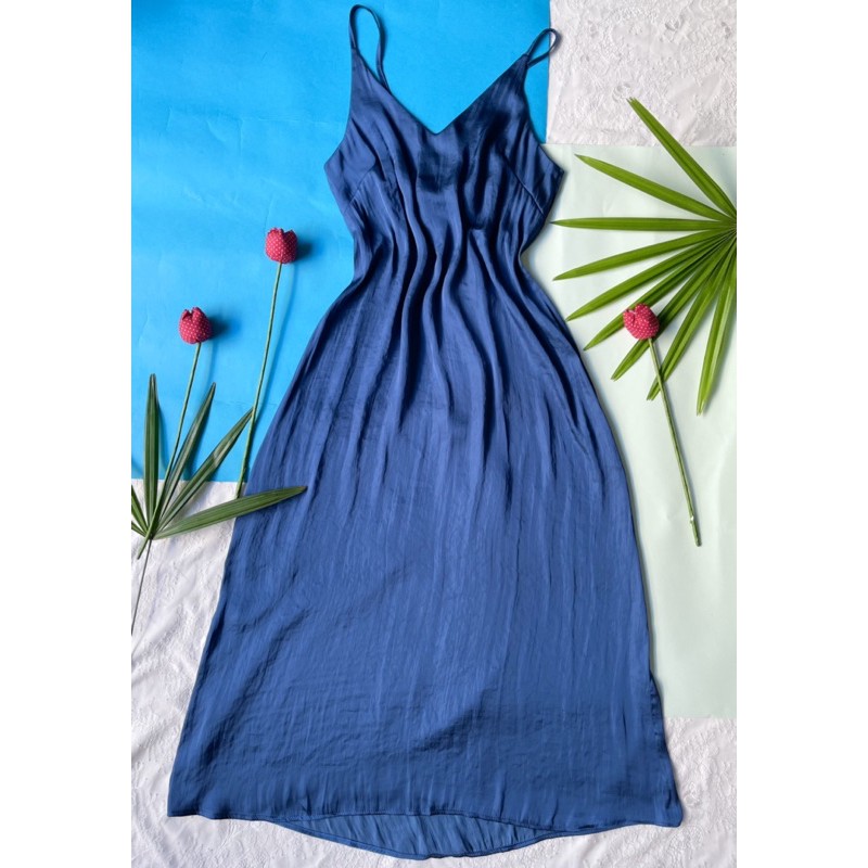 Đầm lụa dây chéo lưng Infashion xanh | BigBuy360 - bigbuy360.vn