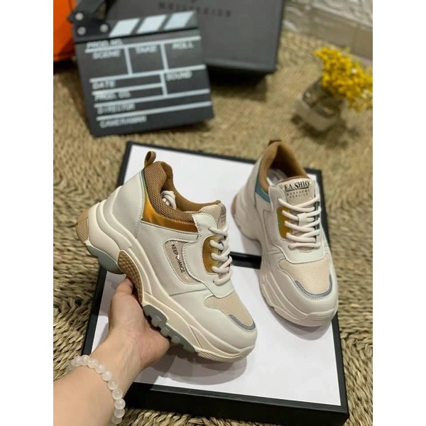 Giày thể thao độn đế nữ sneaker trắng pha nâu fullbox