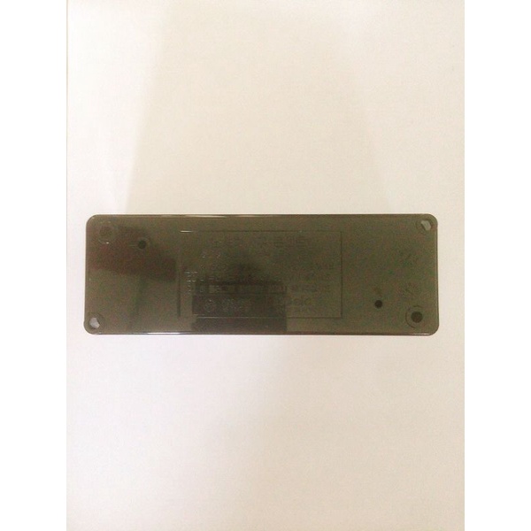 Ổ cắm điện Hàn Quốc 3 chui DC 1212 có chân tiếp địa an toàn điện áp 16A - 250V~