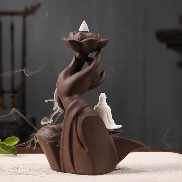 Thác khói trầm hương phật thủ quan âm tặng kèm 10 nụ trầm