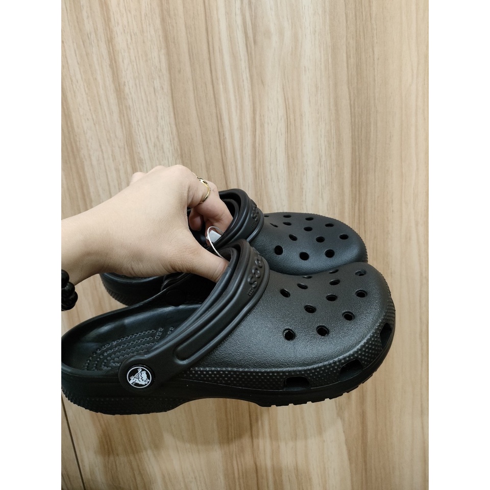 Dép Sục Crocs classic Cho Người Lớn . Sản Phẩm Cao Cấp, Nhừa Không mùi