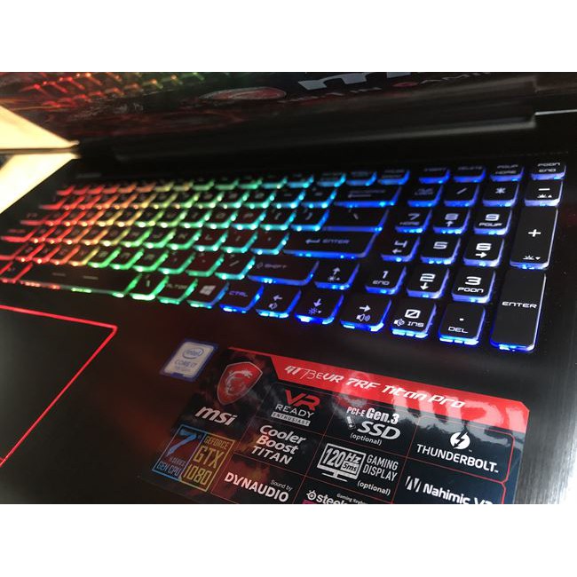 Laptop MSI GT73EVR 7RF Titan pro, i7 7700HQ, 16G, 512G, GTX 1080, 17.3in, giá rẻ