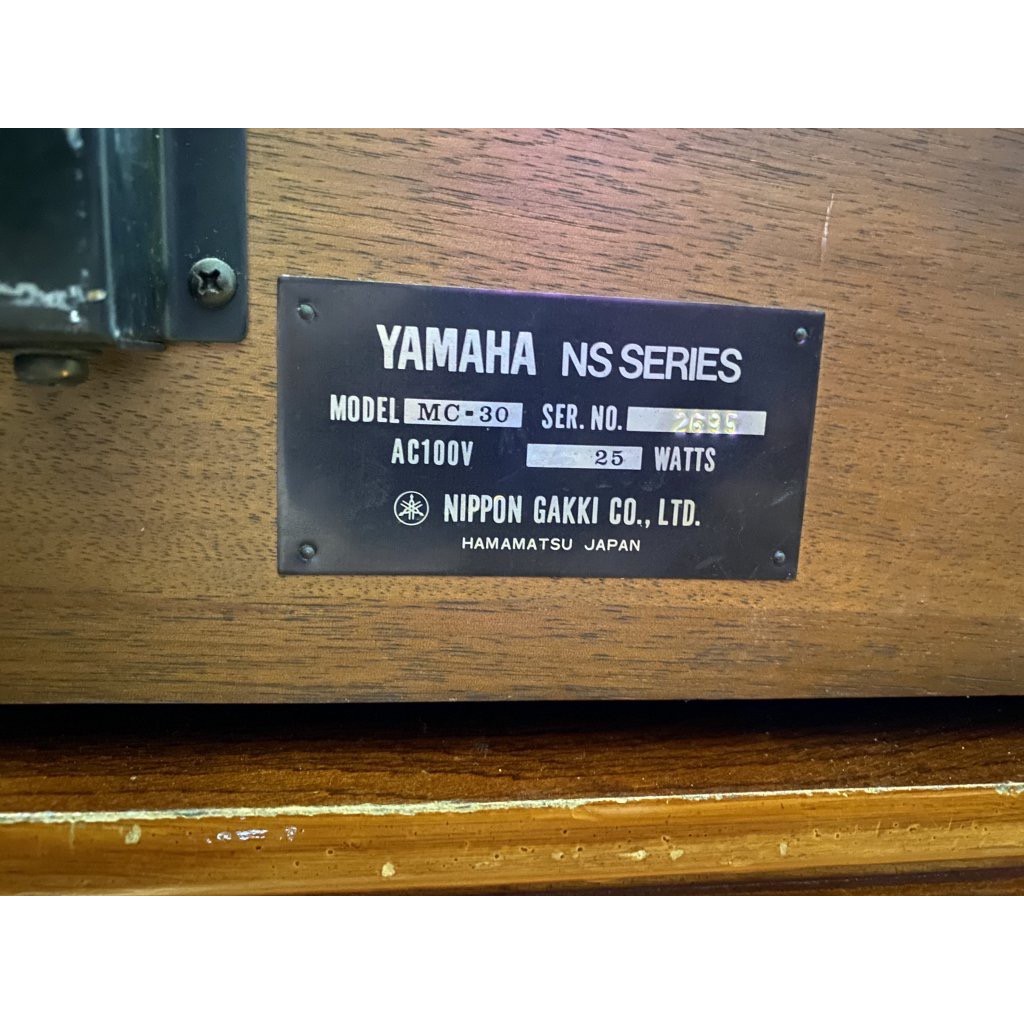 Amply đài liền cơ than Yamaha MC30