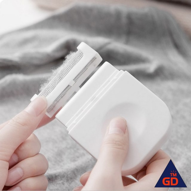Dụng Cụ Quét Lông Trên Quần Áo Mini Thông Minh