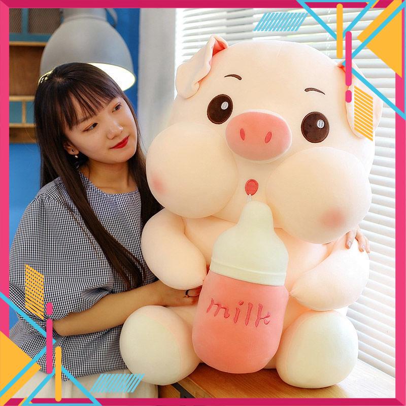 Gấu bông heo con hút sữa