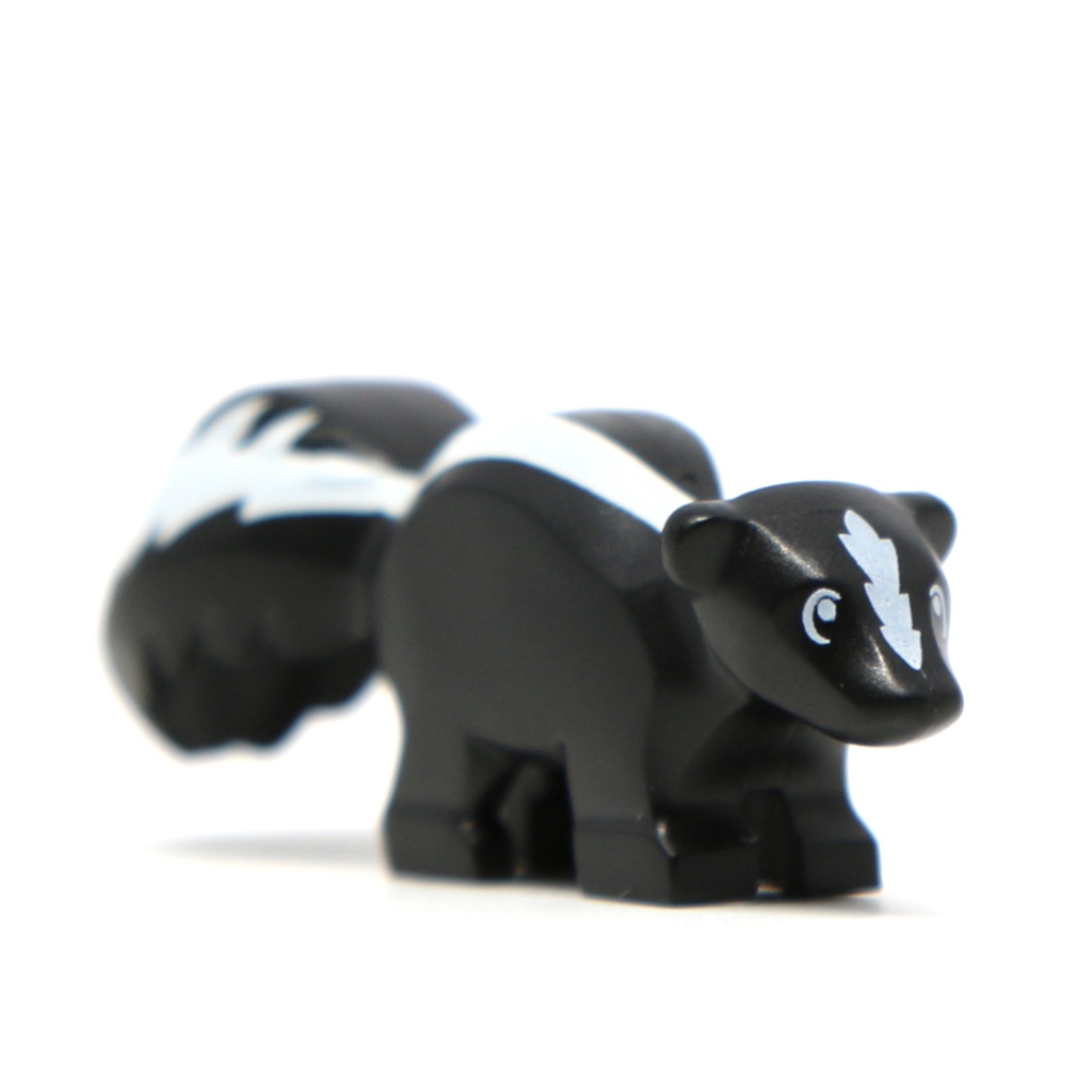 Nhân vật LEGO Minifigures Series 15 Animal Control 71011 - Cô gái kiểm lâm bắt chồn