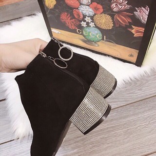 Bốt cổ ngắn 5cm da lộn sang chảnh ( GN250 )