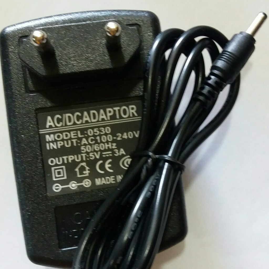 Adapter AC/DC: 5V - 3A Đầu nhỏ 3.5 mm