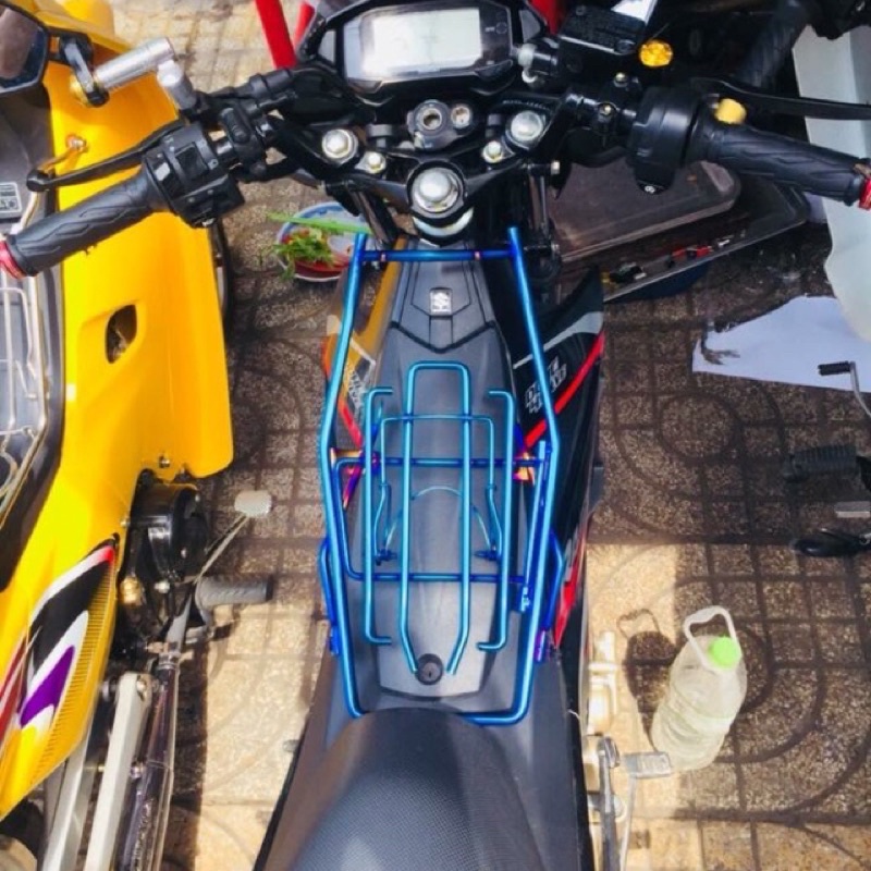 baga GIỮa raider fi satria MẠ TITAN CỰC ĐẸP HÀNG DÀY